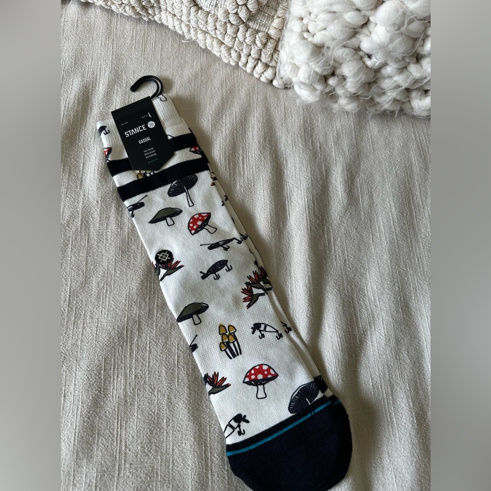 Stance Socks Mushroom Print 🍄 🍾